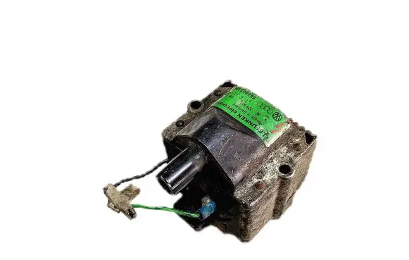 Volkswagen Polo High voltage ignition coil 867905104A