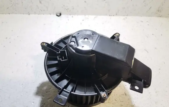 Dodge Challenger Heater fan/blower AY2727006341