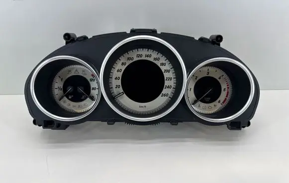 Mercedes-Benz E W212 Speedometer (instrument cluster) A2129000825 A2C53435305 A2C87306000
