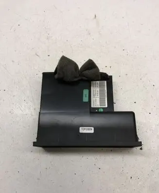 Audi A4 S4 B7 8E 8H iPod connector socket 8E0857925C