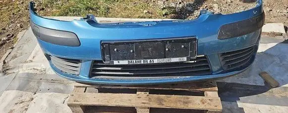 Volkswagen Golf Plus Front bumper