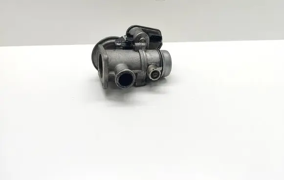BMW 5 E60 E61 Throttle valve 7804380 70045000