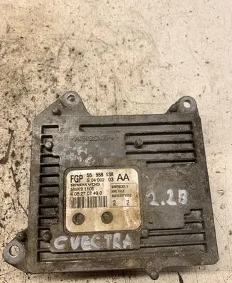Opel Vectra C Engine control unit/module 55558138 5WK91105 4082707490