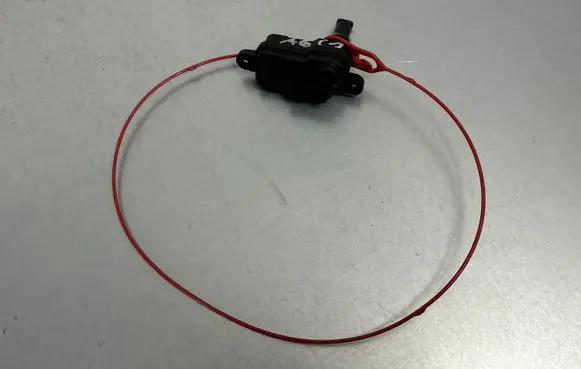 Audi A6 S6 C7 4G Fuel tank cap 8V0862153A