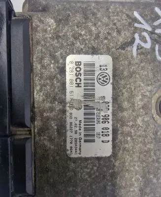 Volkswagen Golf IV Engine control unit/module 0281001611