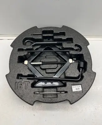 KIA Ceed Tool set 09149G4100