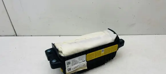 Audi Q3 8U Passenger airbag 8U0880204A