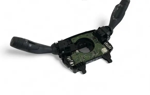 Volvo S90, V90 Indicator stalk 31674103