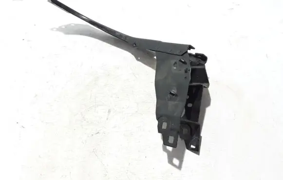 Headlight/headlamp mounting bracket