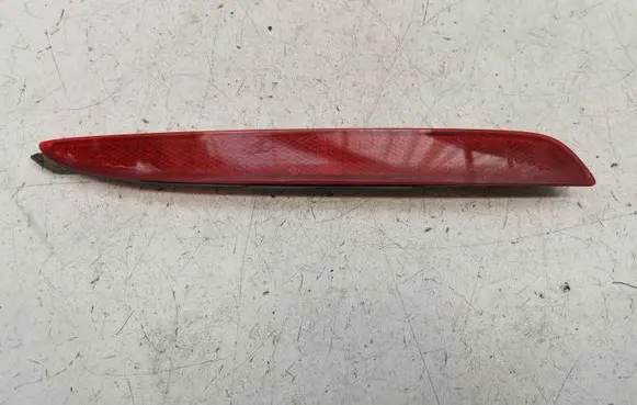 Rear tail light reflector