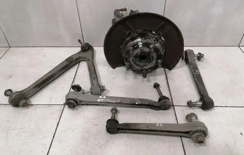Porsche 911 993 Rear wheel hub 99333115600