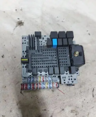 Volvo XC90 Fuse module 0865719 86096980 9401802