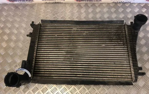 Volkswagen PASSAT B6 Intercooler radiator 3C0145803E