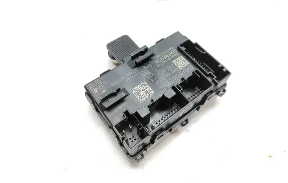 Audi A4 S4 B9 8W Door control unit/module 4M0959793N A2C7711361000