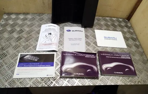 Subaru Outback User manual 