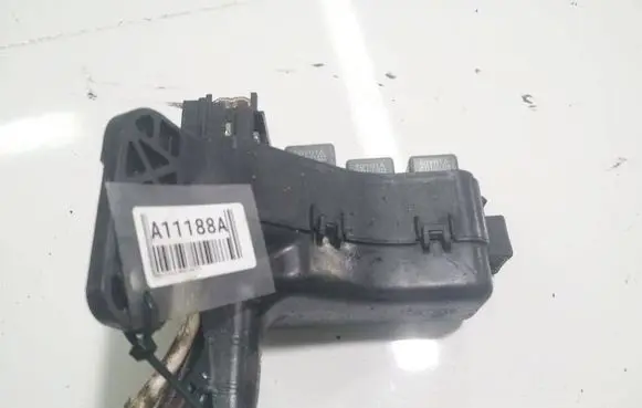 Toyota Corolla Verso AR10 Fuse box set 