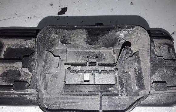 Opel Astra G Tail light bulb cover holder 393203