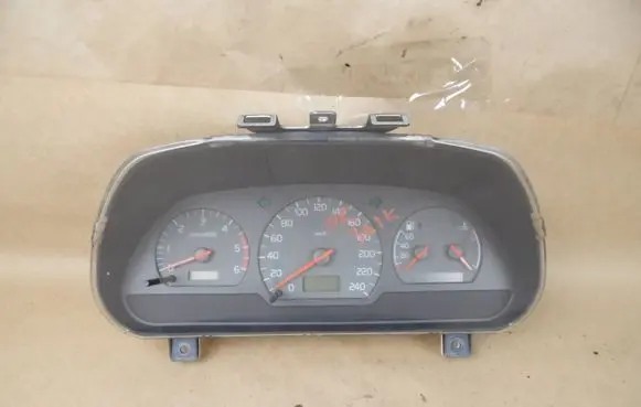 Volvo S40, V40 Speedometer (instrument cluster) 30864182007 30864002 0P0200