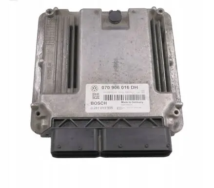 Volkswagen Touareg I Engine control unit/module 070906016DH