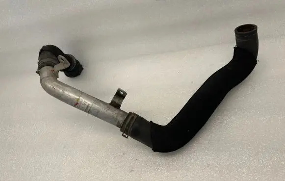 Audi A4 S4 B8 8K Engine coolant pipe/hose 8K0121071C 8K0121052