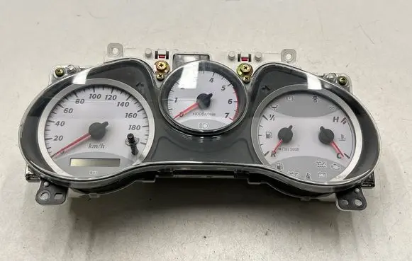 Speedometer (instrument cluster)