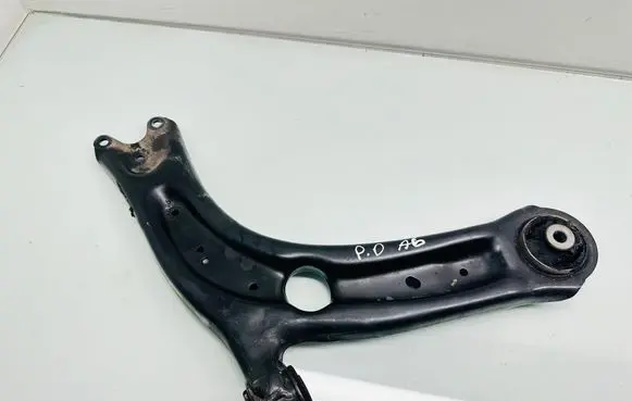 Cupra Formentor Front lower control arm/wishbone