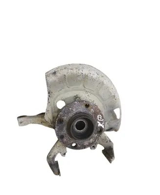 Volkswagen Golf III Front wheel hub spindle knuckle