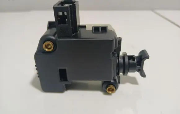 Volkswagen Touareg I Tailgate boot lock/latch motor 3B0959781C