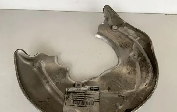 Audi Q5 SQ5 Front brake disc dust cover plate 8W0615312E