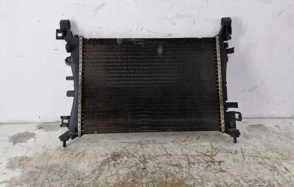 Opel Corsa D Coolant radiator