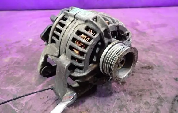 Opel Agila A Generator/alternator 