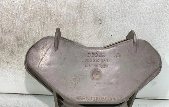 Ford Mondeo MK II Headlight/headlamp dust cover 1305219078 96bg13k060aa