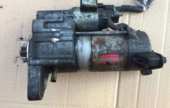 Jaguar XF Starter motor 8X2311001AB
