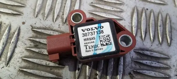 Volvo V50 Airbag deployment crash/impact sensor 30737138 8840a6