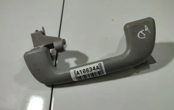 Toyota Avensis T250 Rear interior roof grab handle