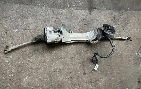 Ford C-MAX II Steering rack AV6C3D070VA