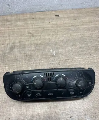 Mercedes-Benz C W203 Climate control unit A2038300785 9140010485