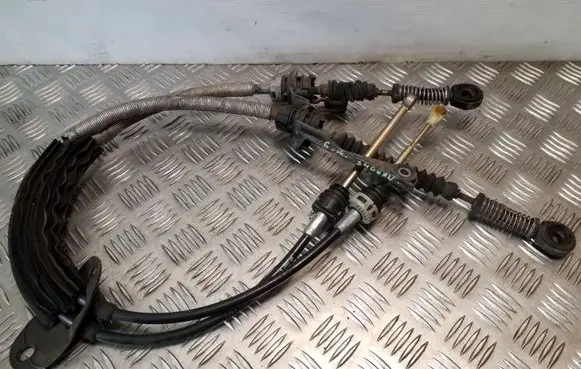 Seat Alhambra (Mk1) Gear shift cable linkage 7M3711874B