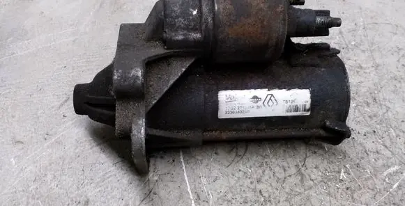 Nissan Qashqai Starter motor 17G22712MB 233003329R