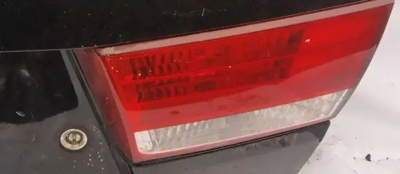 Hyundai Sonata Tailgate rear/tail lights