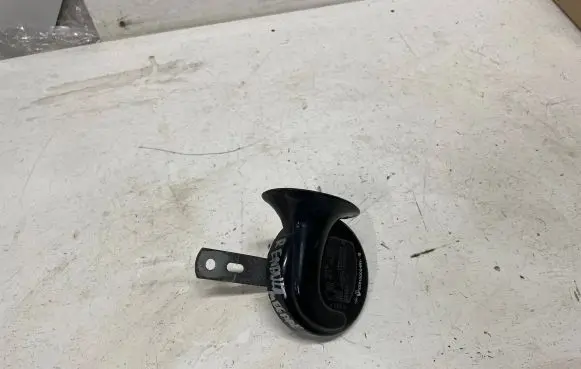 Renault Megane III Horn signal 256100004R