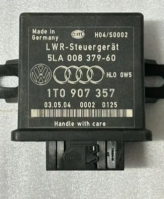 Volkswagen Golf V Light module LCM 1T0907357 5LA00837960