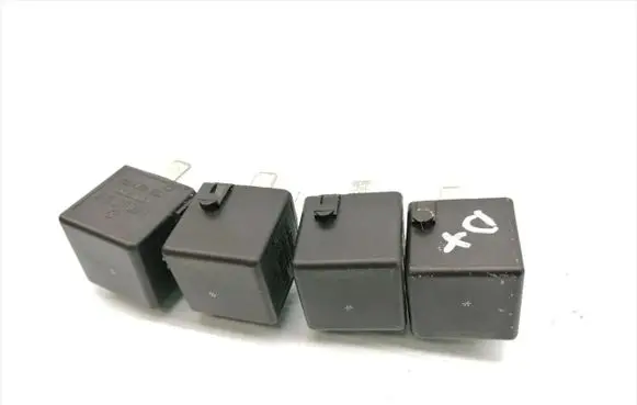 Mercedes-Benz A W169 Fuse A0025421319