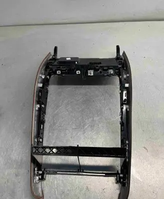 Land Rover Range Rover Sport L320 Center console 1021049
