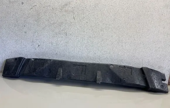 Front bumper foam support bar