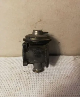 BMW 5 E60 E61 Throttle valve