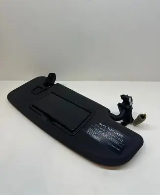 Alfa Romeo Giulia Sun visor 170407 0DM05431