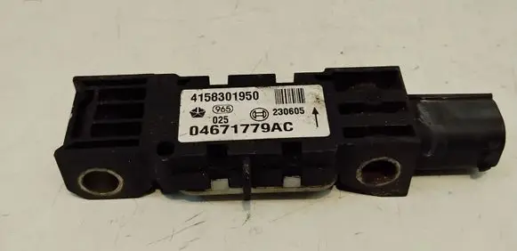 Jeep Grand Cherokee (WK) Airbag deployment crash/impact sensor 4158301950 04671779AC