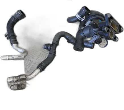 Jaguar F-Pace Thermostat housing 