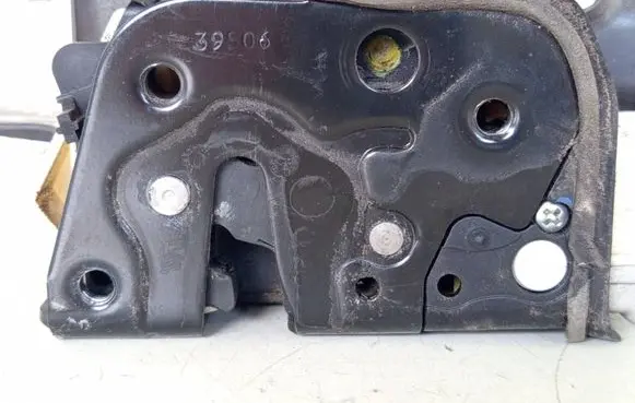 Front door lock